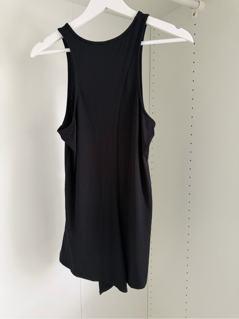Carbon38 Black Split Back Draped Tank Top Asymmetrical Knot Hem Size Small